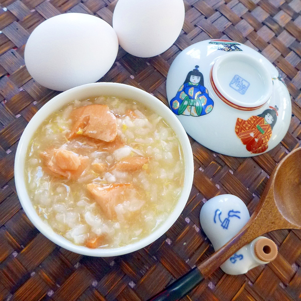 炊飯器で簡単 だけど本格 鮭と卵のお粥 レシピ 作り方 By まめもにお 楽天レシピ 炊飯器で簡単 だけど本格 鮭と卵のお粥 レシピ 作り方 By まめもにお 楽天レシピ